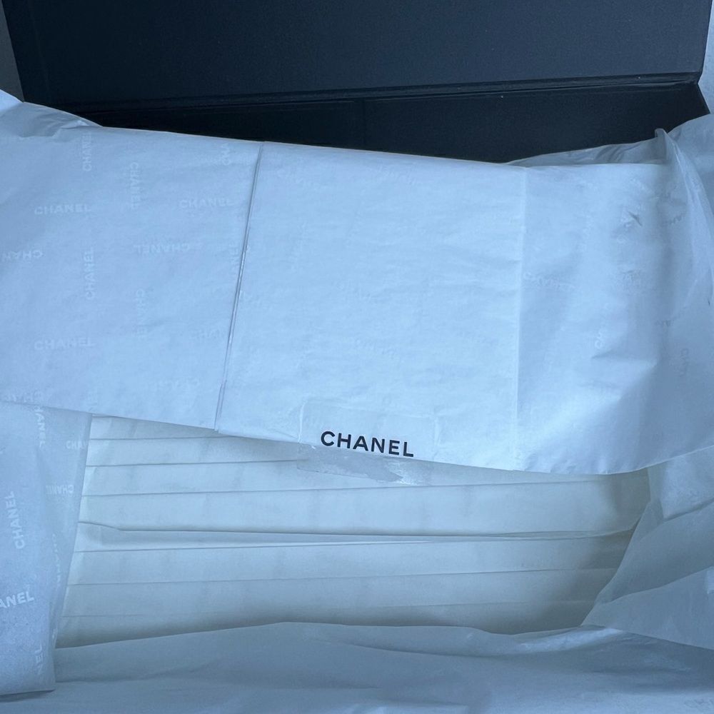 Chanel Magnetic Bag Box - Picture 3 of 12